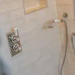 2 Bed In Oc-l30774 * Cowling